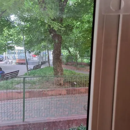 Apartament 2 Camere, Metrou * Bucharest