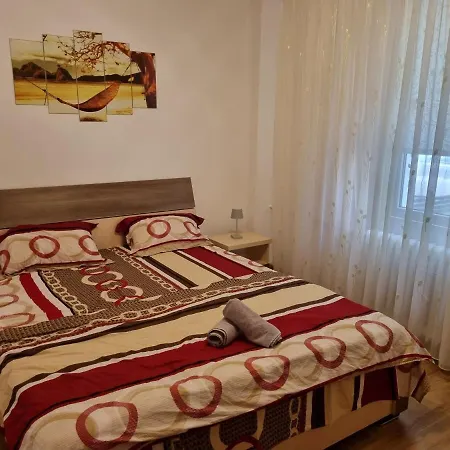 Apartament 2 Camere, Metrou Apartment