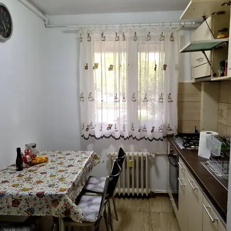 아파트 Apartament 2 Camere, Metrou *